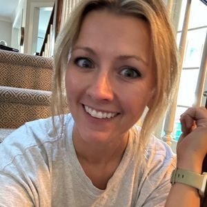 Meet your Posher, Britta